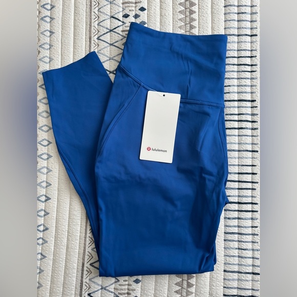 Lululemon Base Pace High-Rise Tight 25" in Symphony Blue - Picture 8 of 8